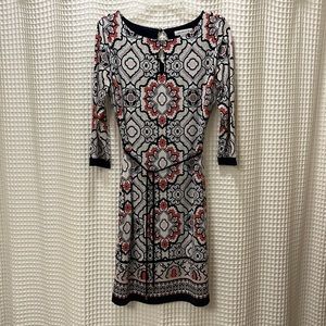 Navy, white, and coral 3/4 sleeves dress.